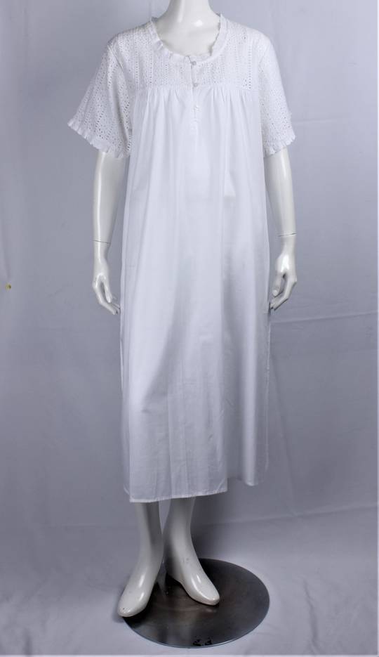 Alice & Lily short sleeve nightie w embroidered bodice  white STYLE :AL/ND-425